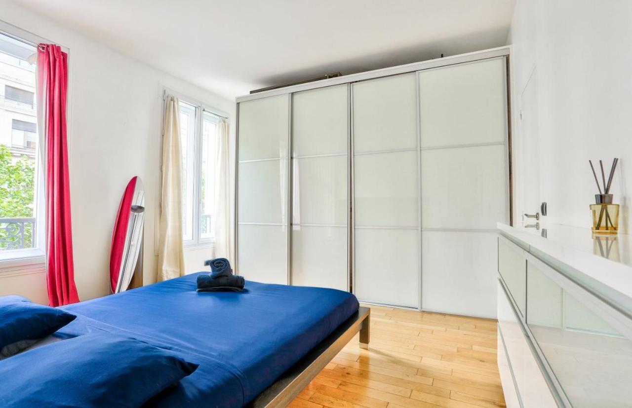 Appartement Quartier Champs-Elysees 4 Free Netflix Paris Exteriör bild