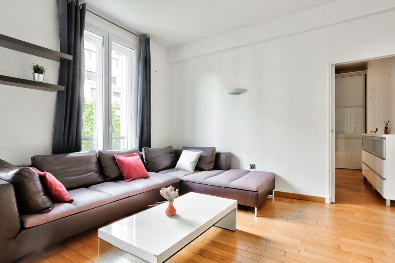 Appartement Quartier Champs-Elysees 4 Free Netflix Paris Exteriör bild